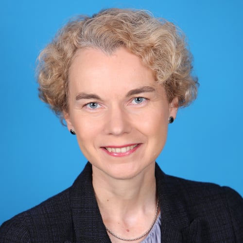 Kristi Raik Profile Picture